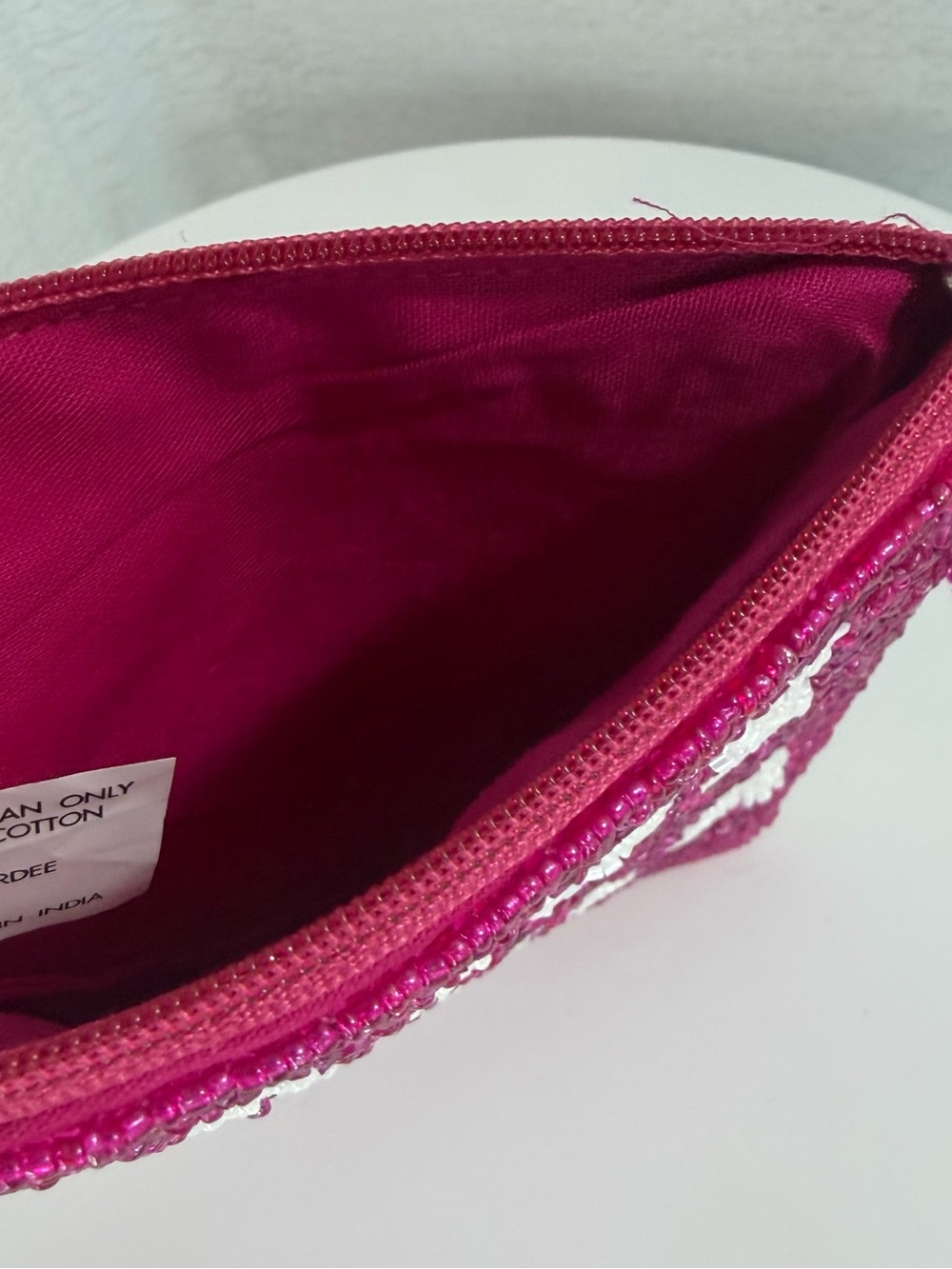 Tacos & Tequila Hot Pink & Fuchsia Hand Beaded Zip Pouch Clutch — NWT - Picture 3 of 4